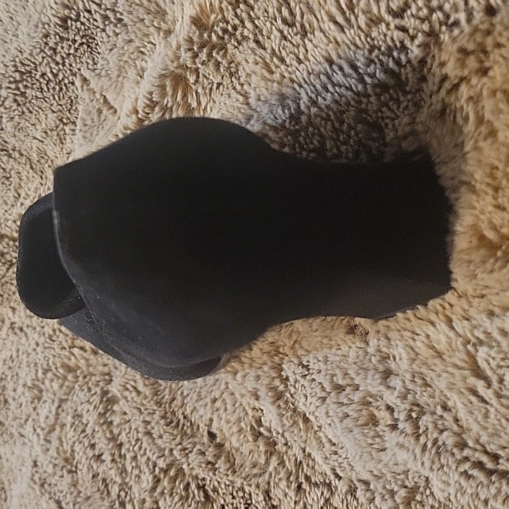 Stuart Weitzman Pumps - Picture 3 of 6